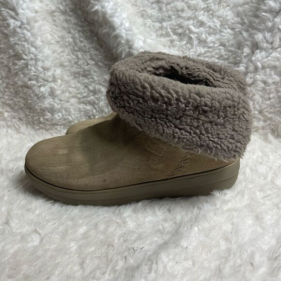 Fitflop Shorty Khaki suede ankle boots shearling lining stitching accent. SZ8.5 - Picture 4 of 12